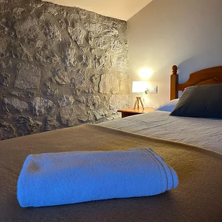 Santuari Mare De Déu Del Mont Restaurant-hostatgería Locanda