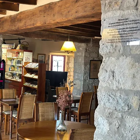 Santuari Mare De Déu Del Mont Restaurant-hostatgería Locanda